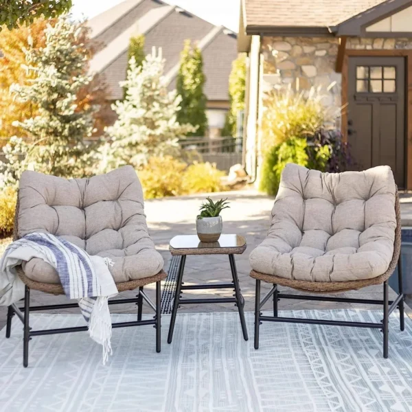 Rattan Chairs with Cushions (Beige/Cream)